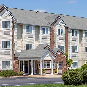 Microtel & By Wyndham Hotel